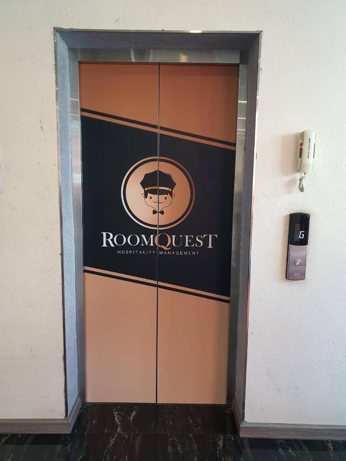 Roomquest Sukhumvit36 Bts Thonglor Бангкок Екстер'єр фото