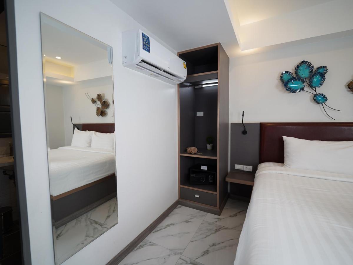 Roomquest Sukhumvit36 Bts Thonglor Бангкок Екстер'єр фото