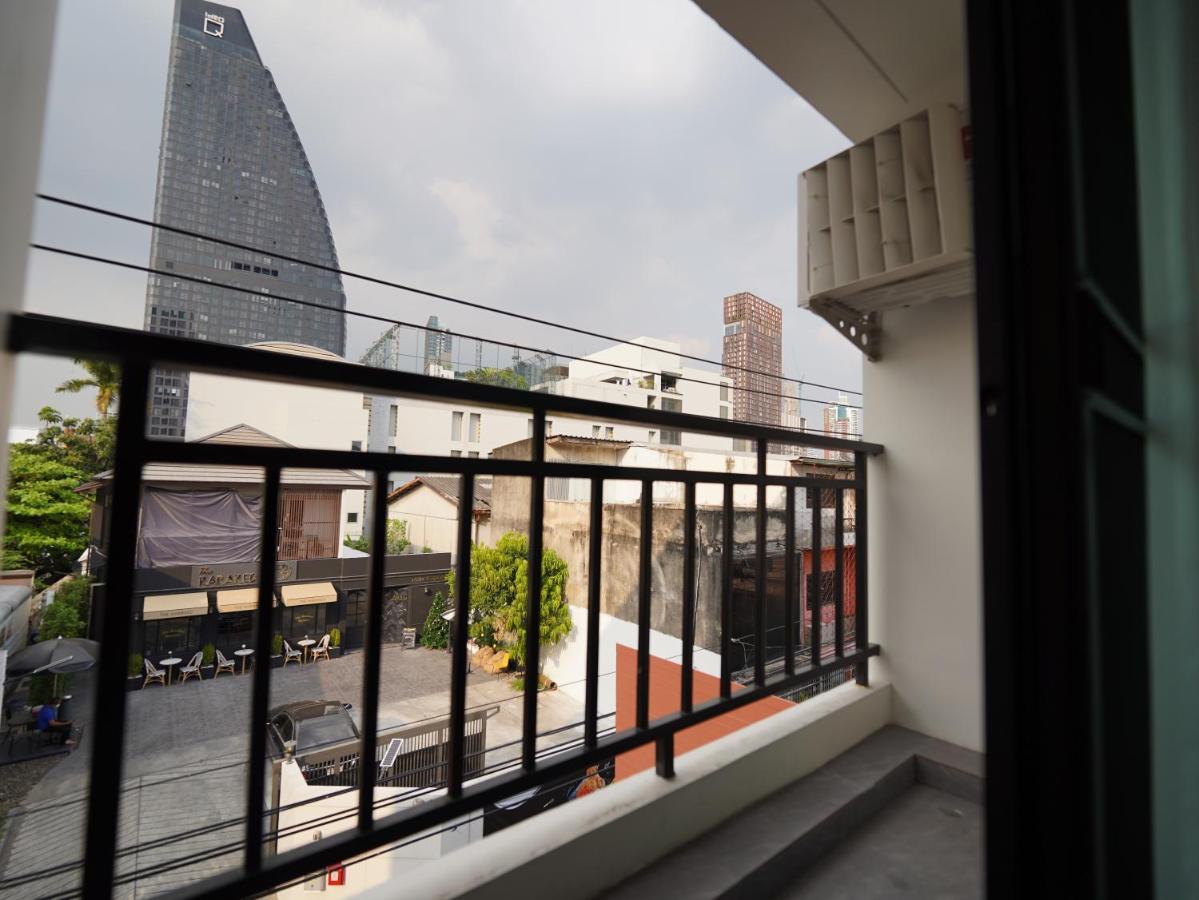 Roomquest Sukhumvit36 Bts Thonglor Бангкок Екстер'єр фото